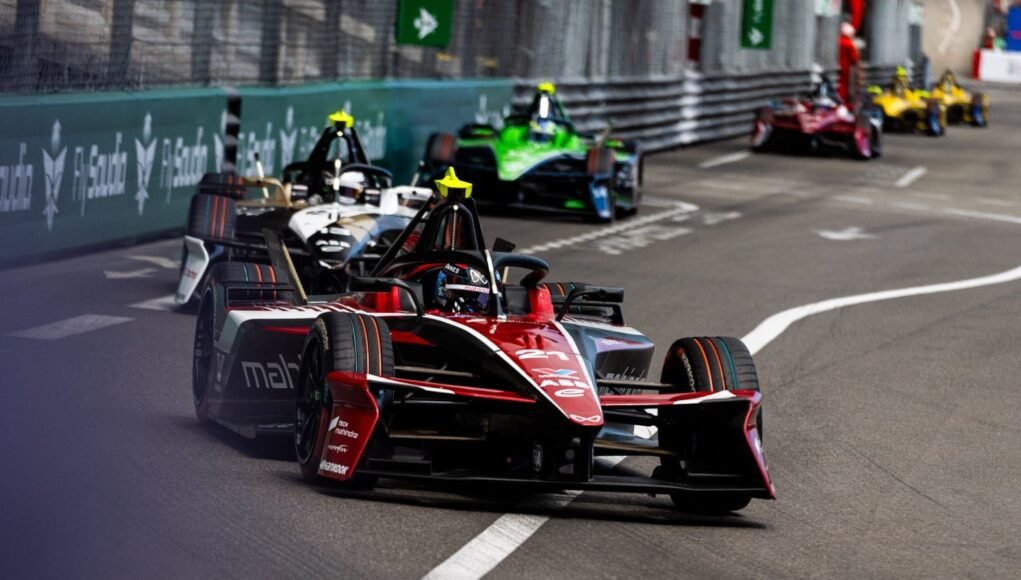 Mahindra Racing (2)
