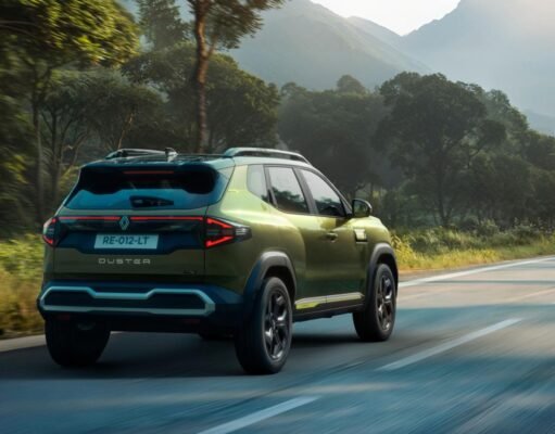 New Renault Duster Strong Hybrid E-Tech 160 Claims 29 km/l Mileage duster